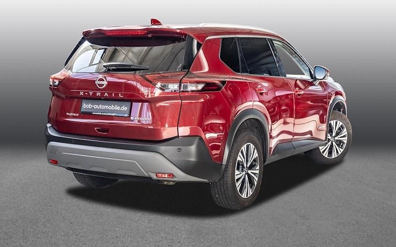Gebraucht Nissan X-Trail Tekna+ 213 PS (156 kW) 2023 Rot SUV