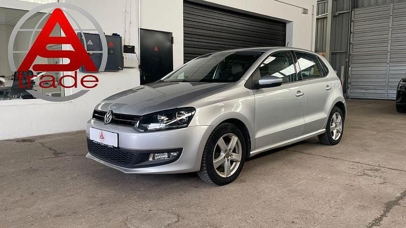 Gebraucht VW Polo 60 PS (44 kW) 2011 Silber Kleinwagen