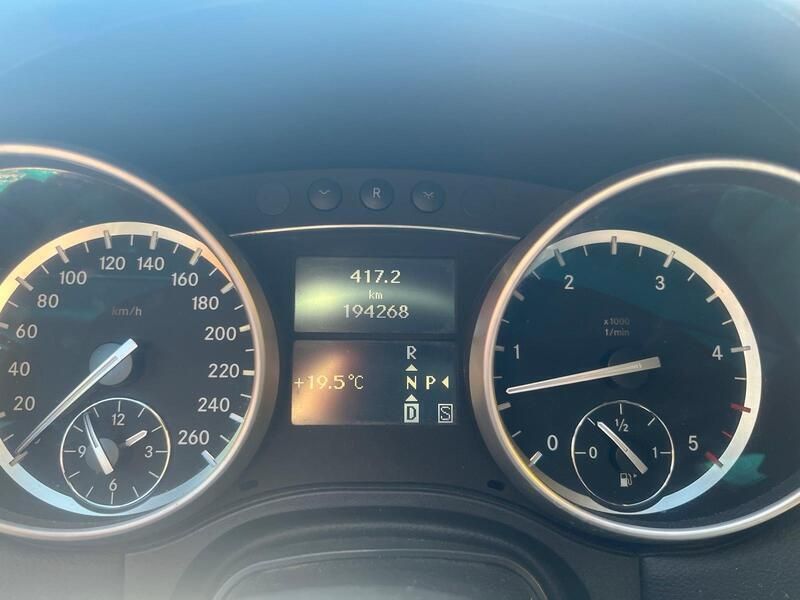 Silber Gebraucht 2010 Mercedes GL350 SUV | 17.000 € (Fairer Preis) - Bild 1/4