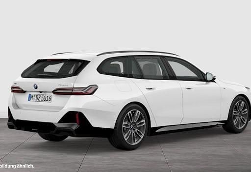 Gebraucht BMW 520 Comfort Edition 197 PS (144 kW) 2025 Weiß Kombi