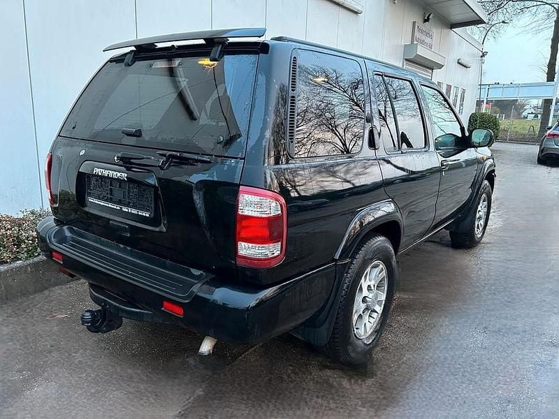 Gebraucht Nissan Pathfinder 220 PS (161 kW) 2000 Schwarz SUV