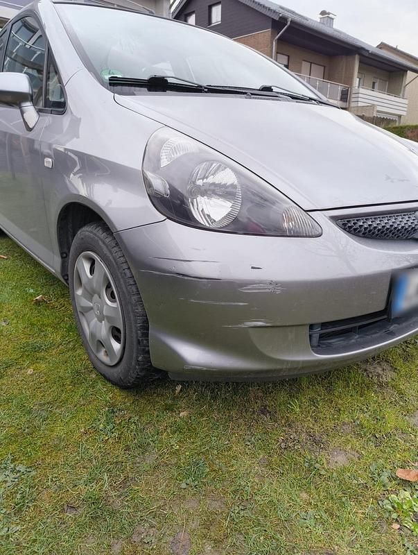 Gebraucht Honda Jazz 78 PS (57 kW) 2005 Grau Kleinwagen