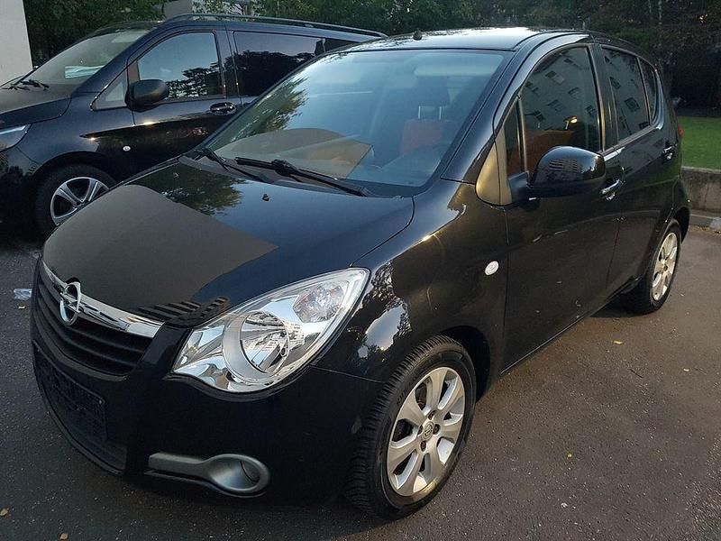 Schwarz Gebraucht 2009 Opel Agila Edition Limousine | 3.250 € (Fairer Preis) - Bild 1/4