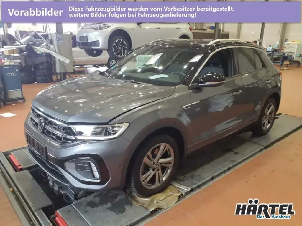 Gebraucht VW T-Roc R-line 150 PS (110 kW) 2023 Indiumgrau (grey), metallic SUV