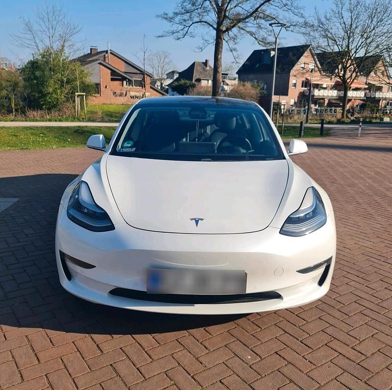Gebraucht Tesla Model 3 355 kW (483 PS) 2020 Weiß Limousine