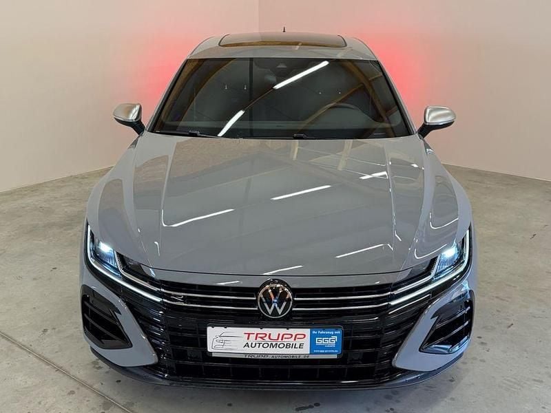 Gebraucht VW Arteon R 320 PS (235 kW) 2024 Grau Kombi