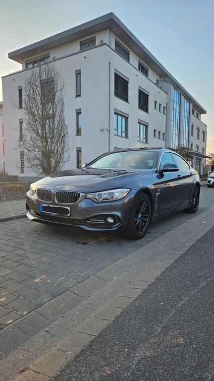 Grau Gebraucht 2017 BMW 420 Gran Coupé Luxury Line Coupé | 20.900 € (Guter Preis) - Bild 1/4