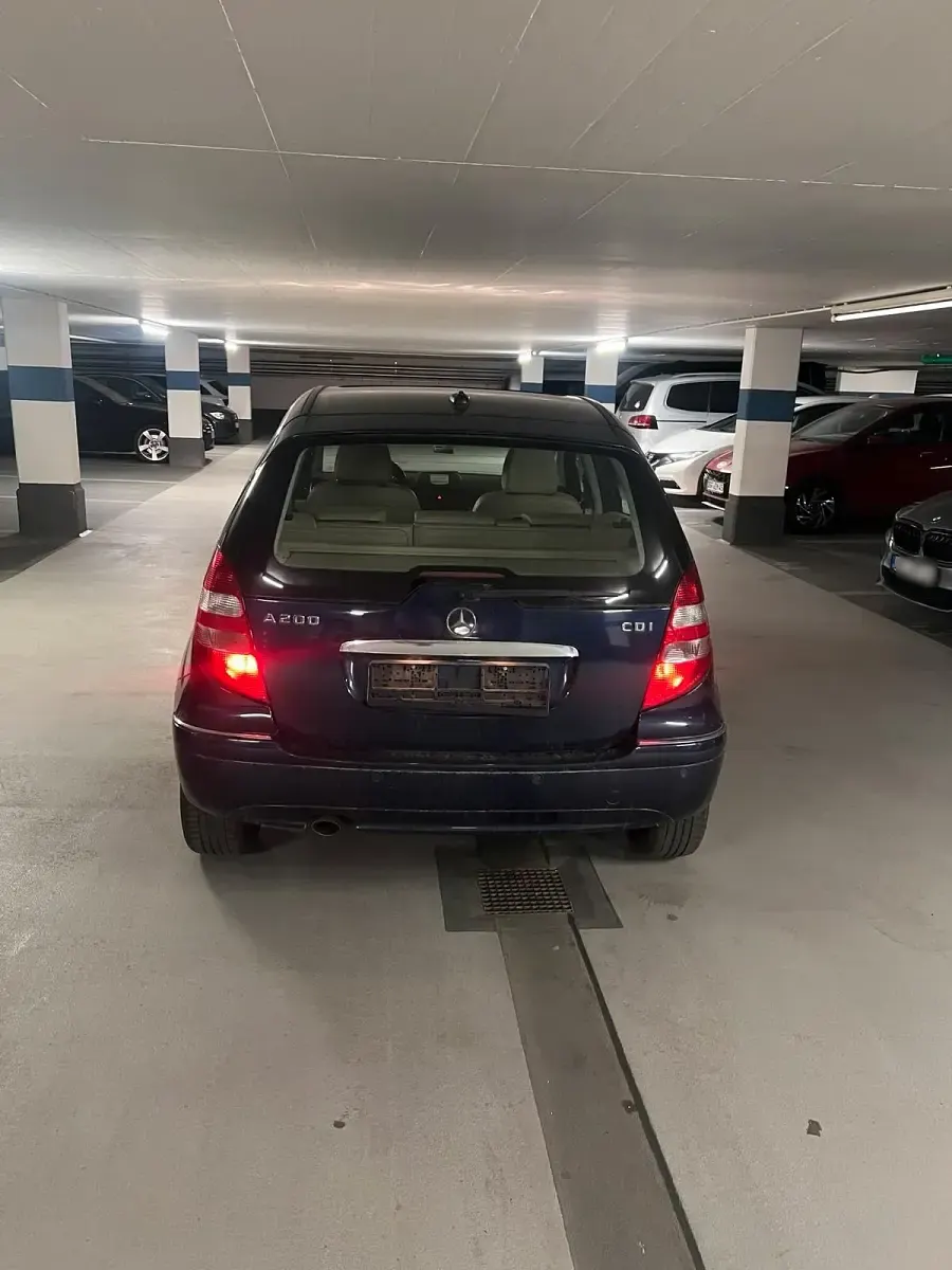 Gebraucht Mercedes A200 140 PS (102 kW) 2008 Blau Kleinwagen