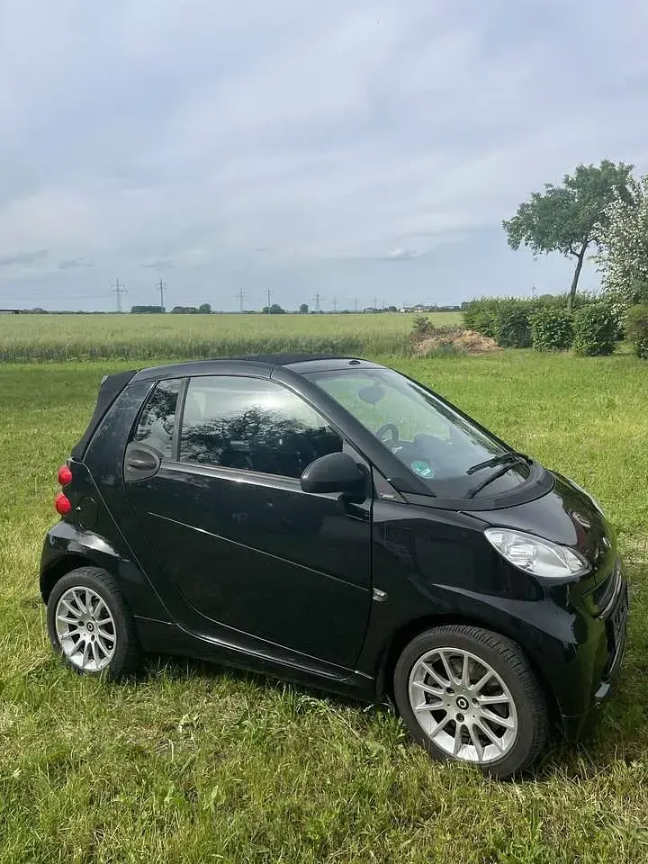 Gebraucht Smart ForTwo Cabrio 71 PS (52 kW) 2012 Schwarz Cabrio