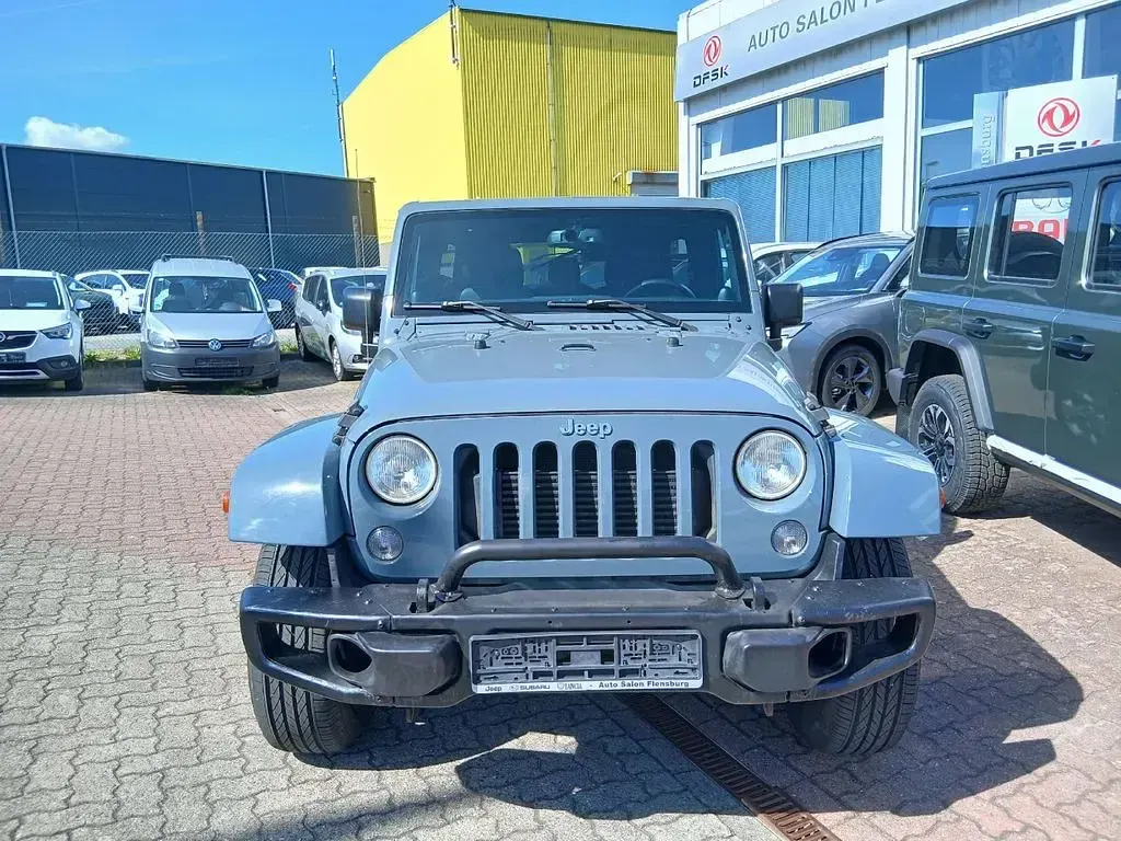 Occasion Jeep Wrangler Sahara 200 ch (147 kW) 2016 Gris SUV