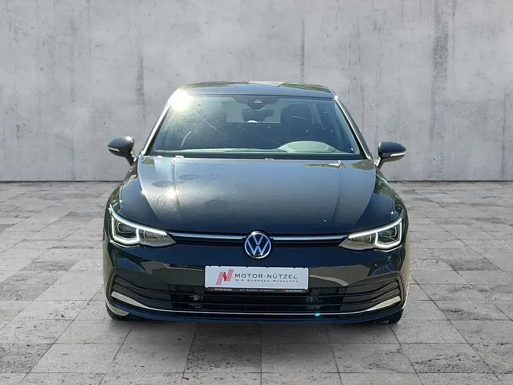 Gebraucht VW Golf VIII Style 204 PS (150 kW) 2022 Grau Limousine