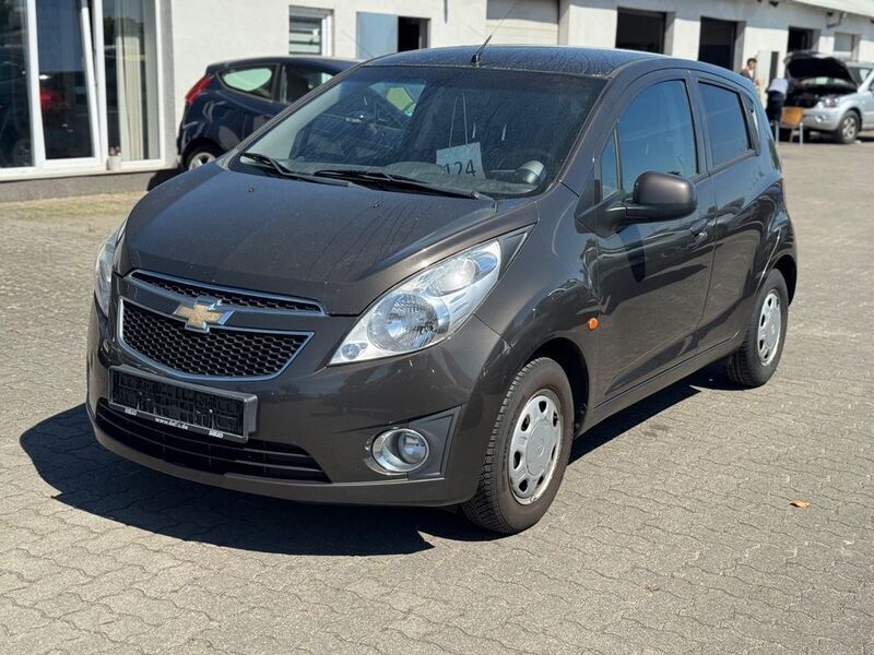 Braun Gebraucht 2011 Chevrolet Spark LS Kleinwagen | 1.999 € - Bild 1/4