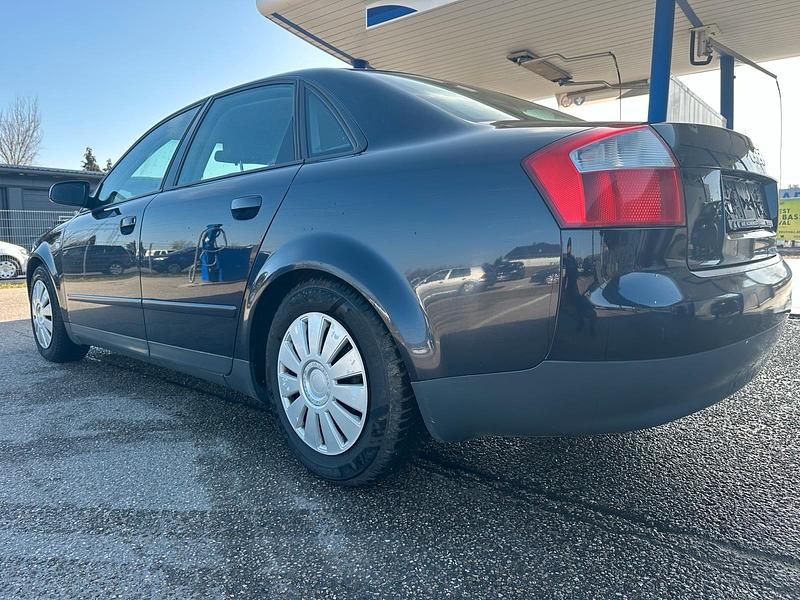 Gebraucht Audi A4 131 PS (96 kW) 2003 Limousine