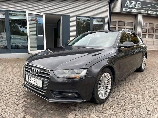 Gebraucht Audi A4 Attraction 143 PS (105 kW) 2013 Grau Kombi