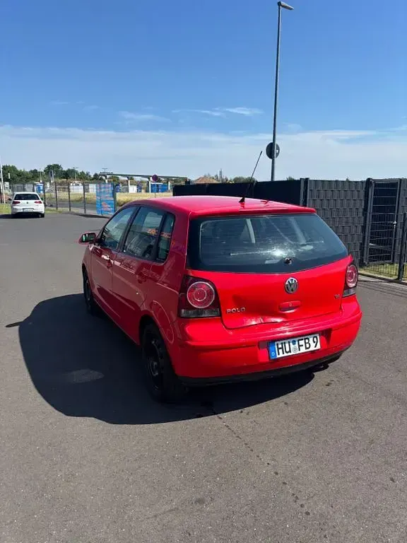 Gebraucht VW Polo 80 PS (58 kW) 2007 Rot Kleinwagen