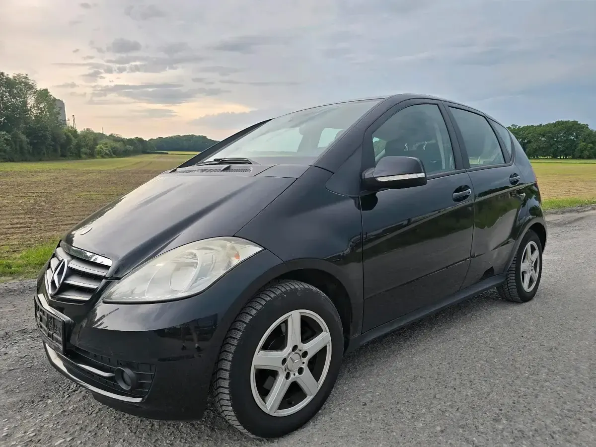 Gebraucht Mercedes A150 95 PS (69 kW) 2008 Schwarz Limousine