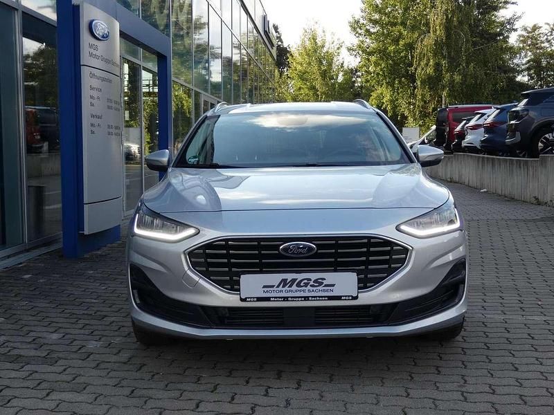 Gebraucht Ford Focus Titanium 155 PS (114 kW) 2025 Moondust silver metallic Kombi