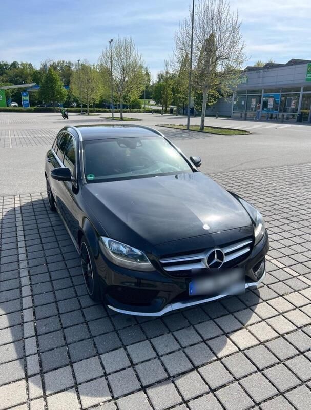 Schwarz Gebraucht 2016 Mercedes C220 AMG line Kombi | 10.500 € (Guter Preis) - Bild 1/4