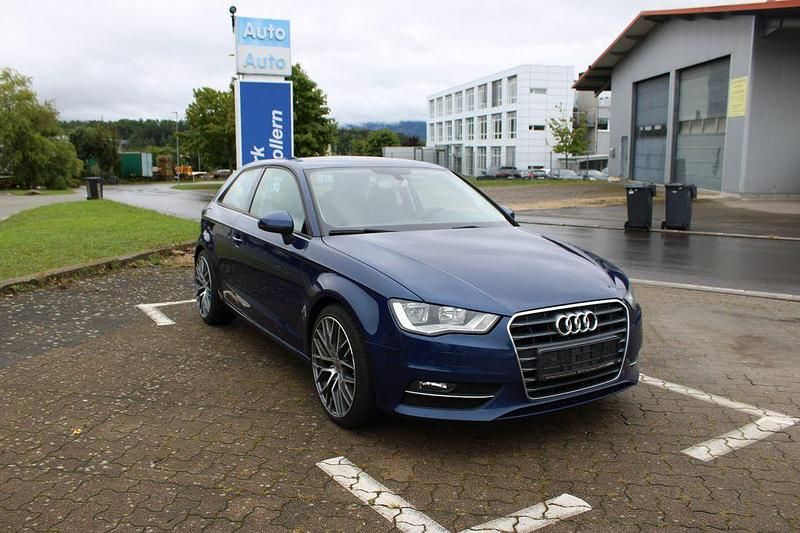 Second-hand Audi A3 Ambition 179 CP (131 kW) 2013 Albastru Coupe