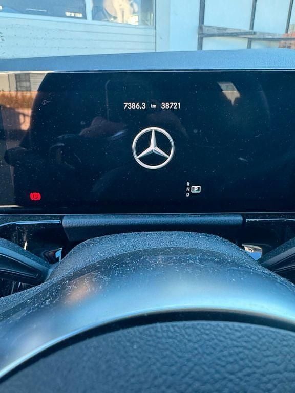 Schwarz Gebraucht 2023 Mercedes GLA200 SUV | 34.300 € (Fairer Preis) - Bild 1/4