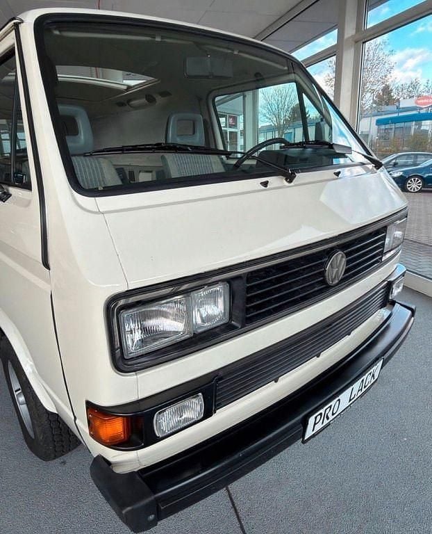 Second-hand VW Multivan 95 CP (69 kW) 1989 Alb Monovolum