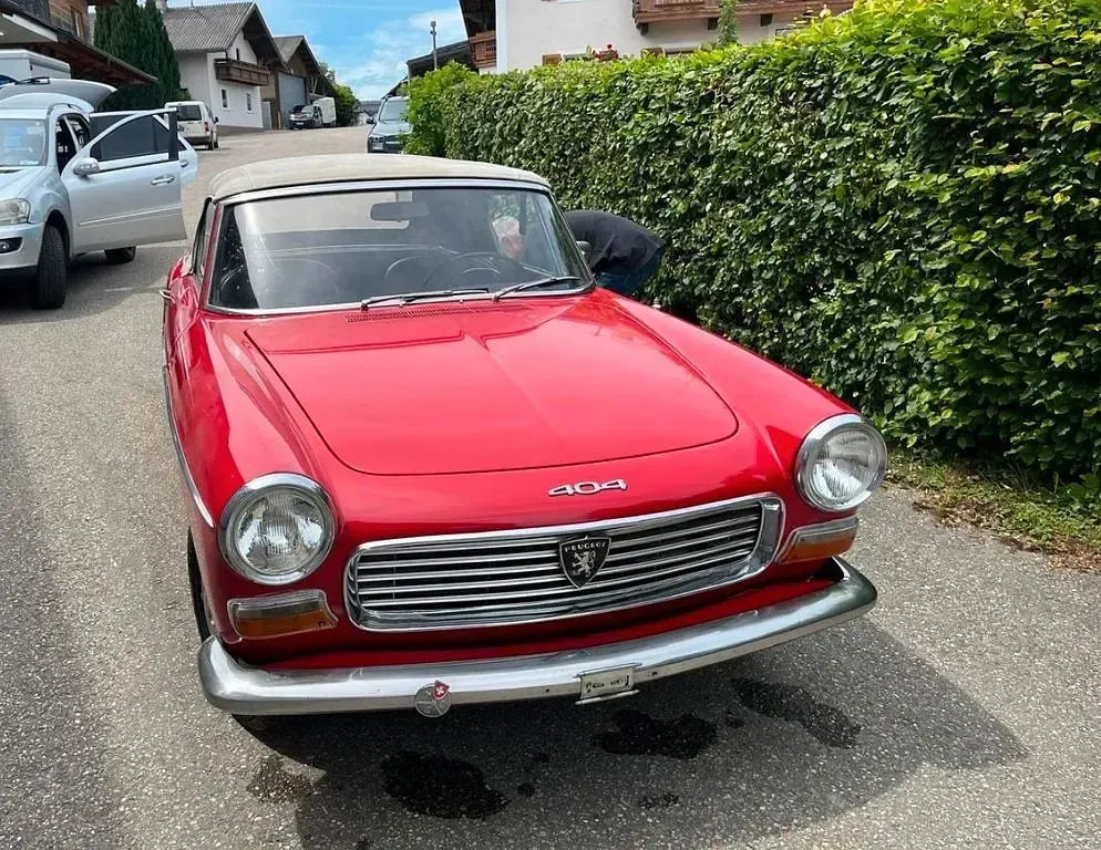 Gebraucht Peugeot 404 84 PS (61 kW) 1963 Rot Cabrio
