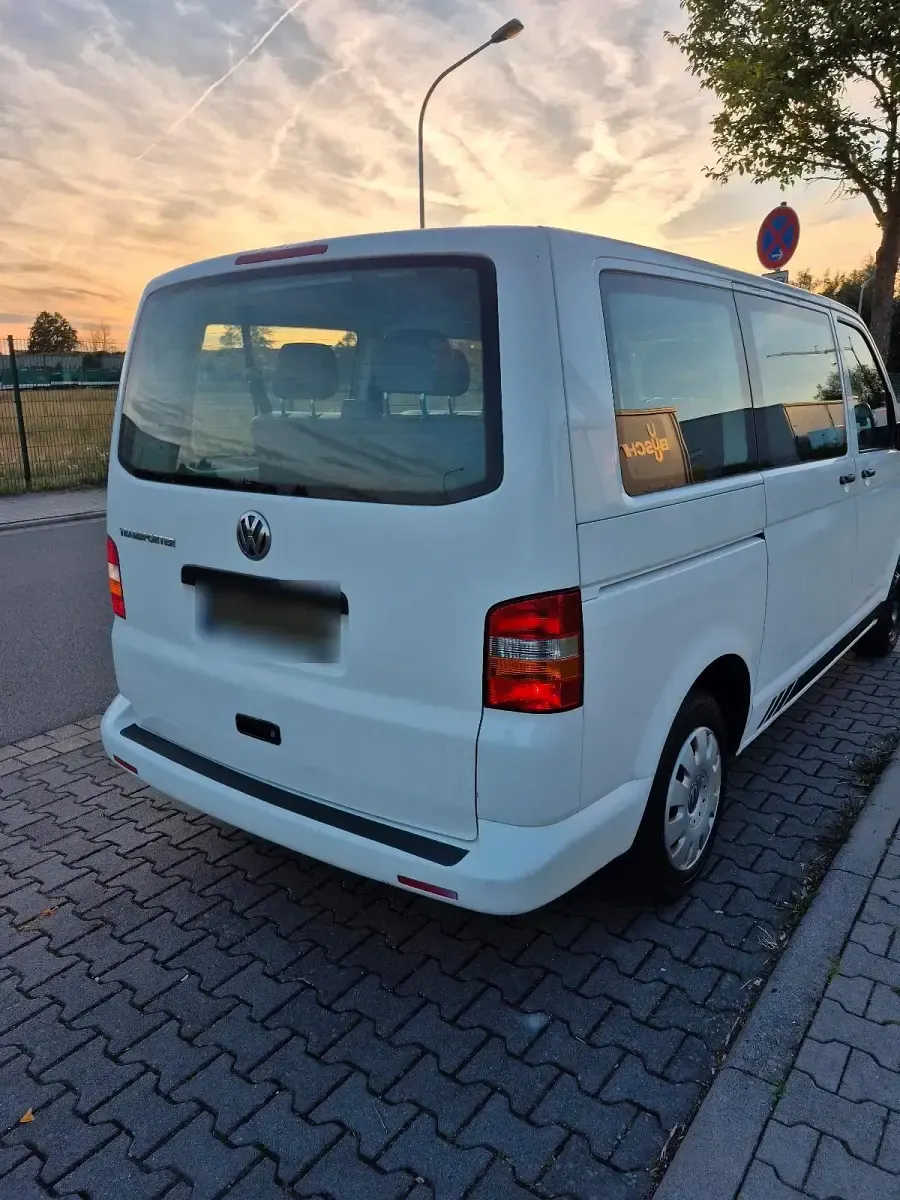 Gebraucht VW Caravelle 101 PS (74 kW) 2008 Van