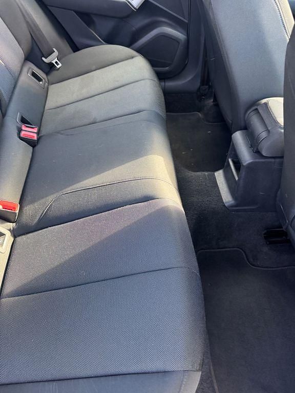 Gebraucht Audi Q2 Advanced 150 PS (110 kW) 2023 Gletscherweiss SUV