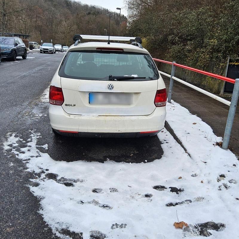 Gebraucht VW Golf V Comfortline 102 PS (75 kW) 2008 Weiß Kombi