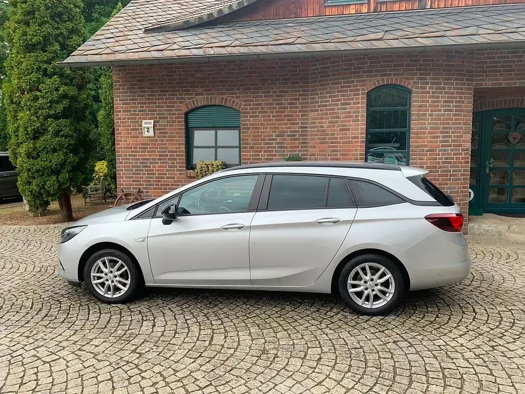 Gebraucht Opel Astra Edition 122 PS (89 kW) 2022 Silber Kleinwagen