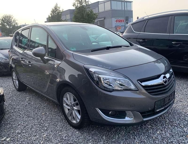 Silber Gebraucht 2016 Opel Meriva Edition Van / Kleinbus | 5.599 € (Guter Preis) - Bild 1/4