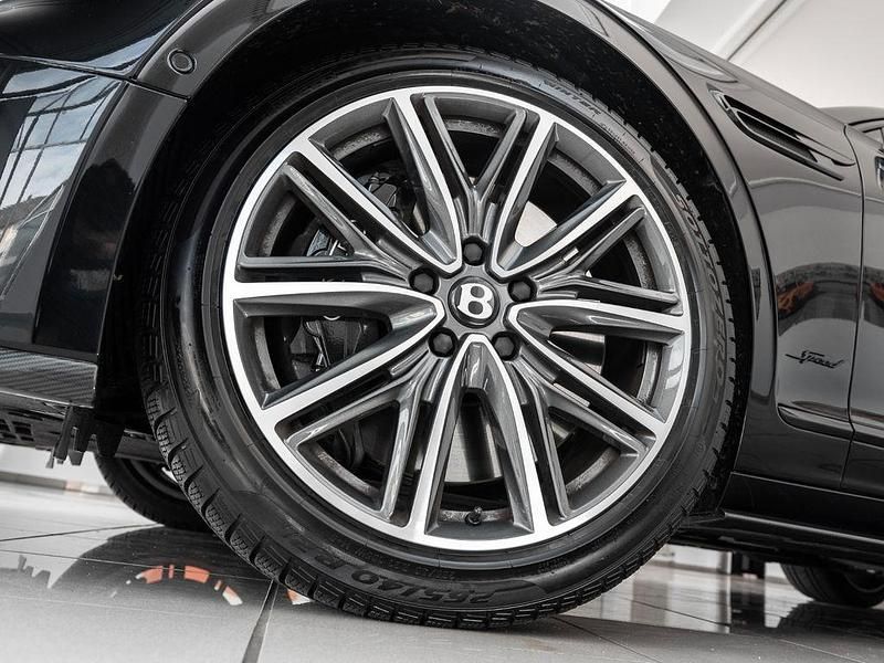 Gebraucht Bentley Flying Spur 782 PS (575 kW) 2025 Schwarz Limousine