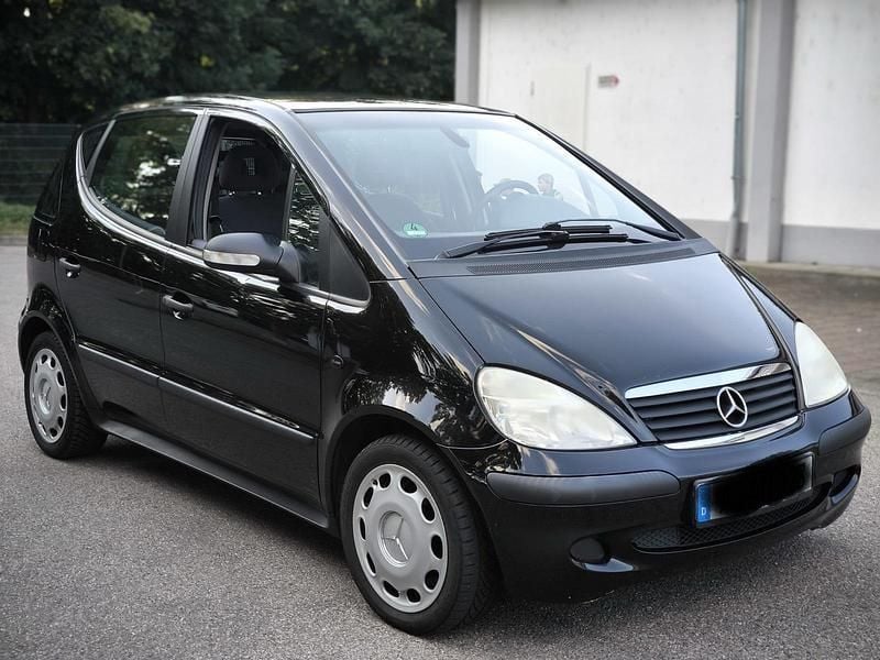 Schwarz Gebraucht 2003 Mercedes A140 Kleinwagen | 799 € (Guter Preis) - Bild 1/4