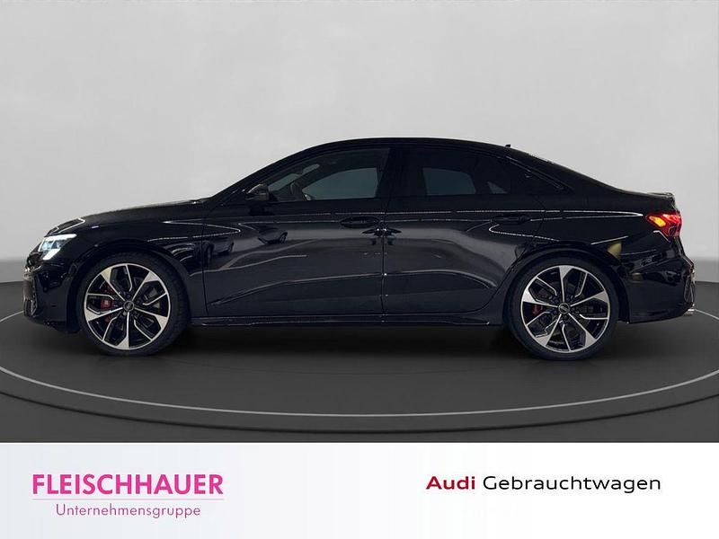 Gebraucht Audi S3 Ambiente 310 PS (228 kW) 2023 Schwarz Limousine