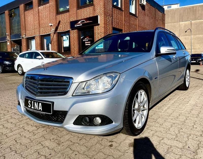 Gebraucht Mercedes C220 170 PS (125 kW) 2011 Silber Kombi