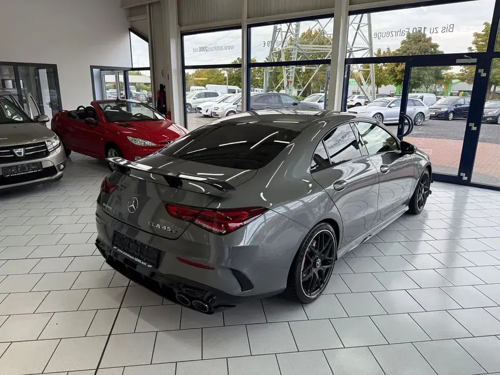 Gebraucht Mercedes CLA45 AMG AMG 421 PS (309 kW) 2024 Grau Limousine