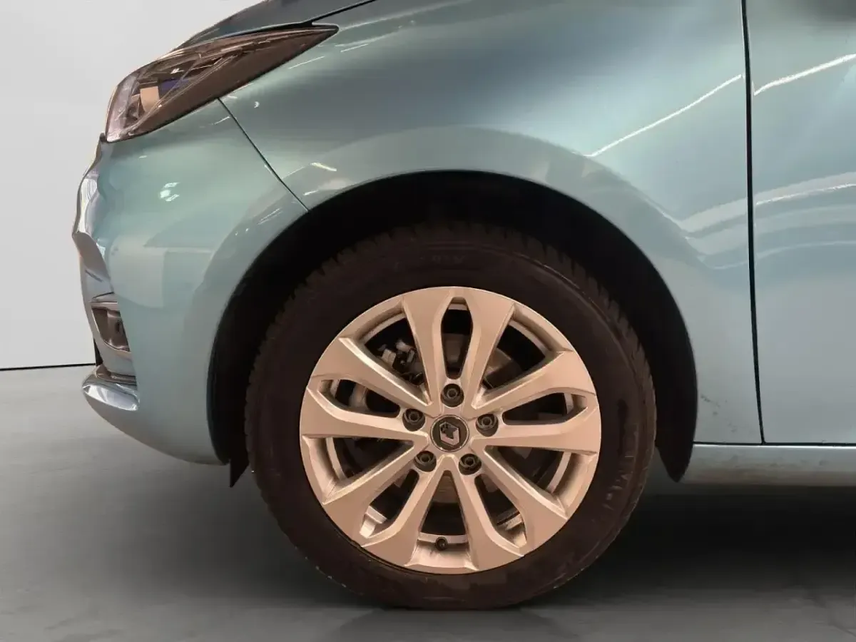 Używany Renault Zoe Experience 37 kW (51 KM) 2022 Niebieski Hatchback