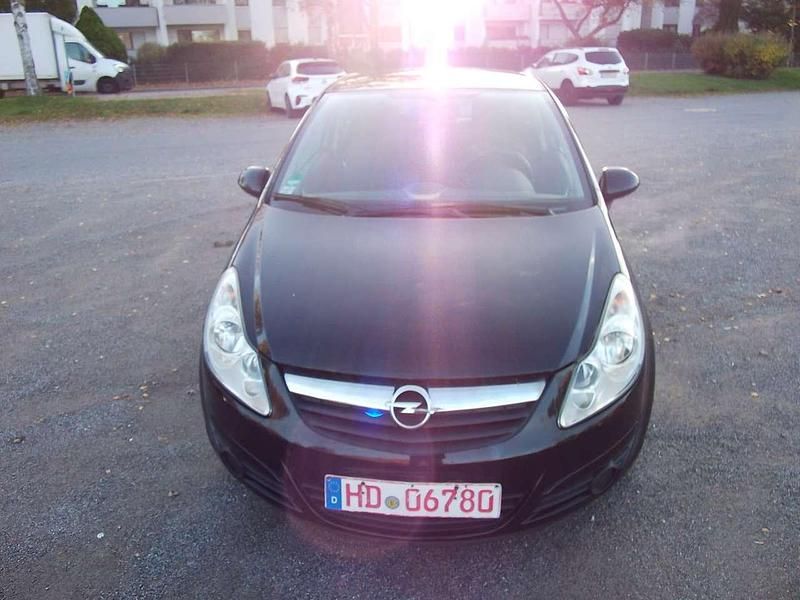 Schwarz Gebraucht 2011 Opel Corsa Edition Limousine | 3.700 € (Fairer Preis) - Bild 1/4