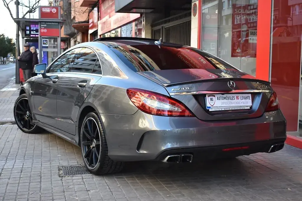 Gebraucht Mercedes CLS63 AMG AMG 557 PS (409 kW) 2016 Grau Coupé
