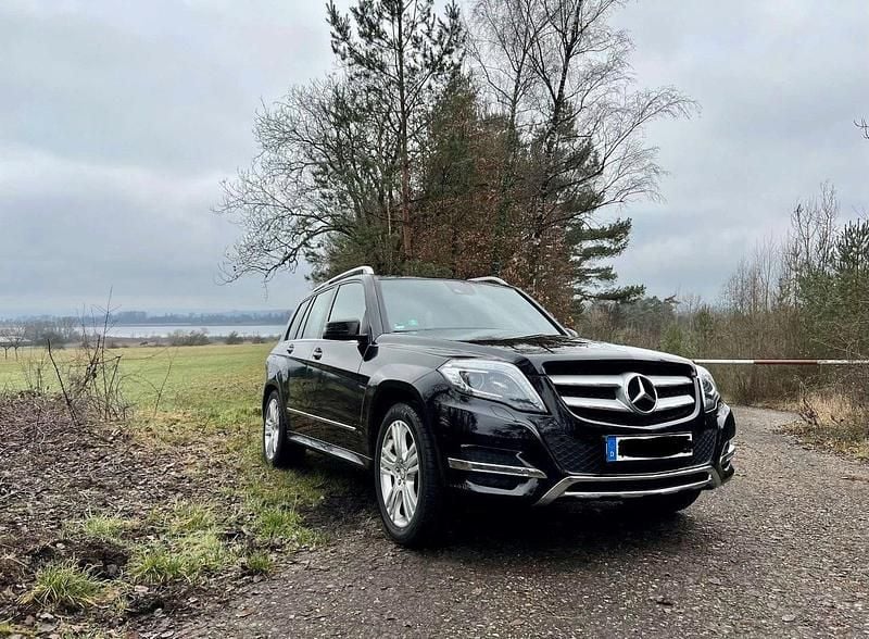 Gebraucht Mercedes GLK220 170 PS (125 kW) 2012 Schwarz SUV