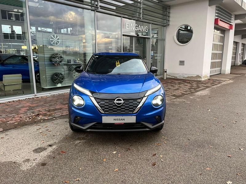Neu Nissan Juke N-Connecta 143 PS (105 kW) 2025 Blau SUV