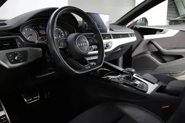 Gebraucht Audi S5 Sportback Ambiente 341 PS (250 kW) 2022 Andere Kleinwagen