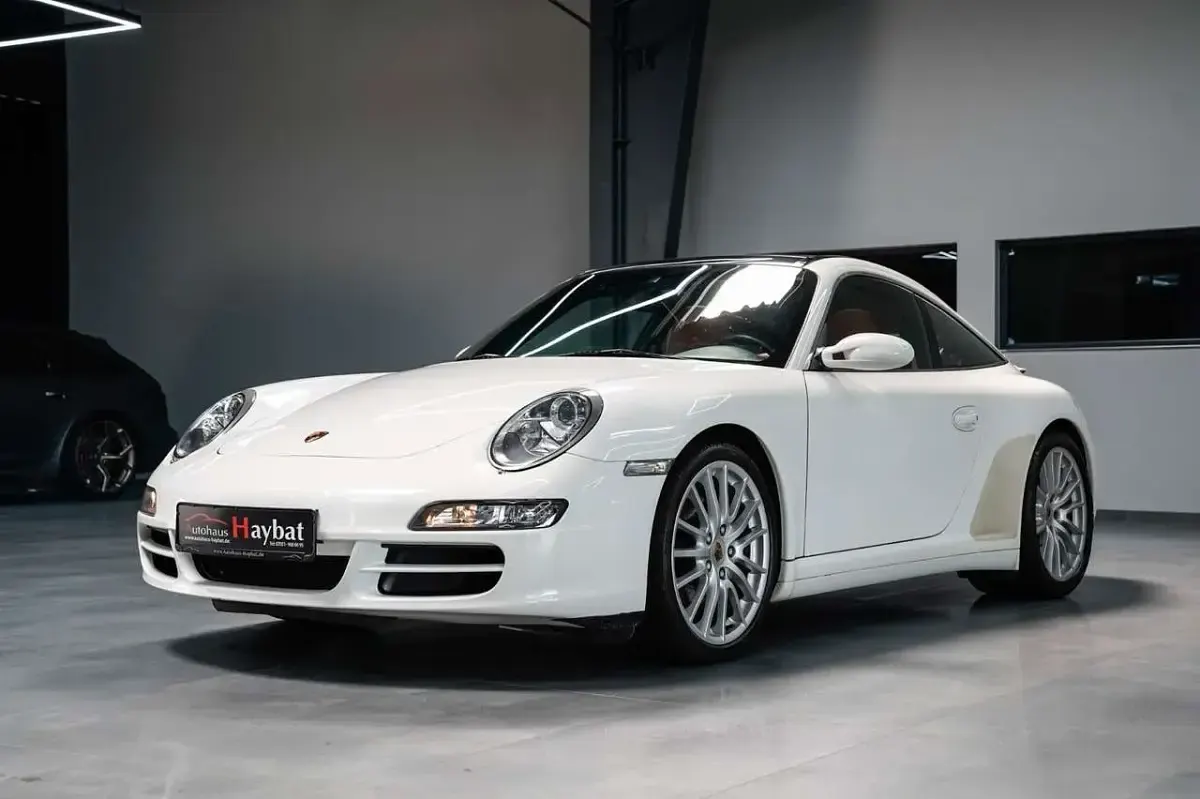 Gebraucht Porsche 997 325 PS (239 kW) 2007 Carraraweiss Coupé