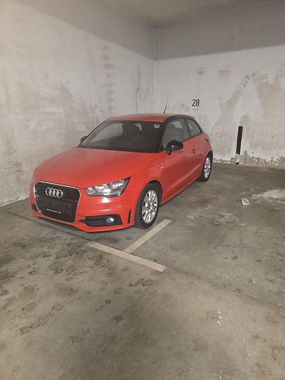 Rot Gebraucht 2012 Audi A1 S-Line Kleinwagen | 10.300 € (Guter Preis) - Bild 1/4