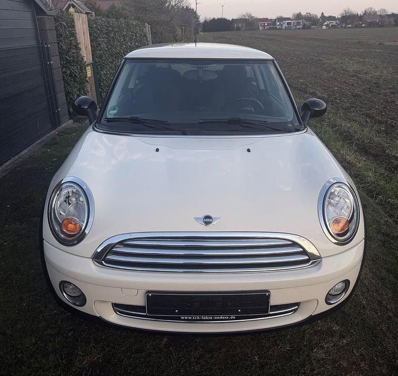 Gebraucht Mini Cooper 95 PS (69 kW) 2007 Weiß Kleinwagen