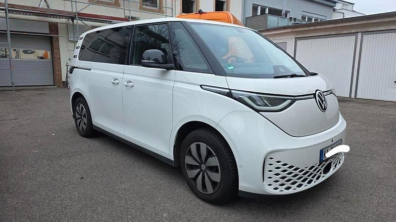 Gebraucht VW ID. Buzz Pro 150 kW (204 PS) 2023 Weiß Van / Kleinbus