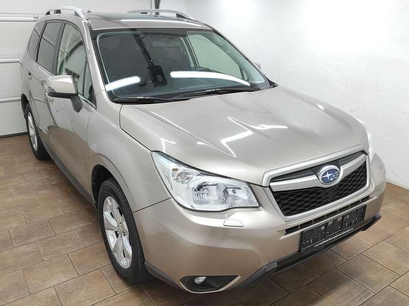 Silber Gebraucht 2015 Subaru Forester SUV | 10.499 € (Fairer Preis) - Bild 1/4