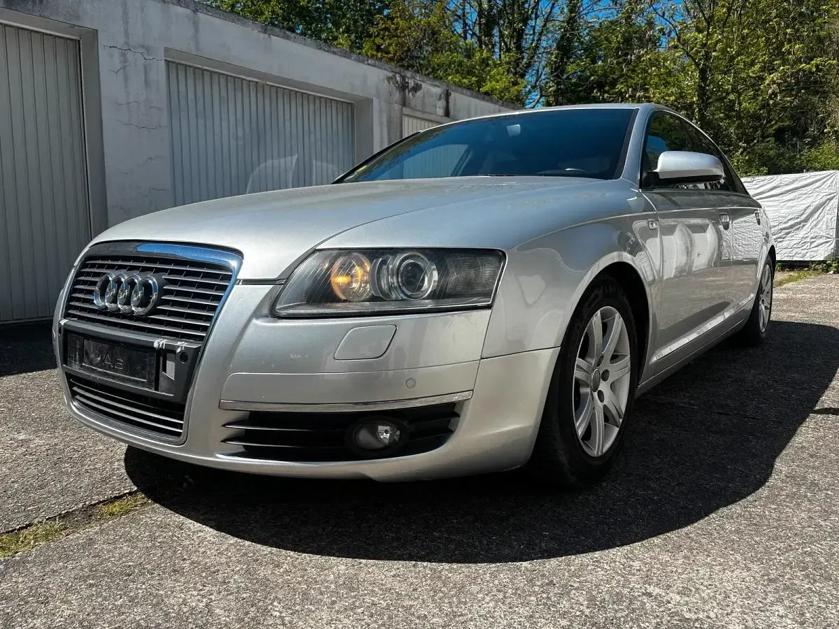 Usata Audi A6 177 CV (130 kW) 2004 Argento Berlina