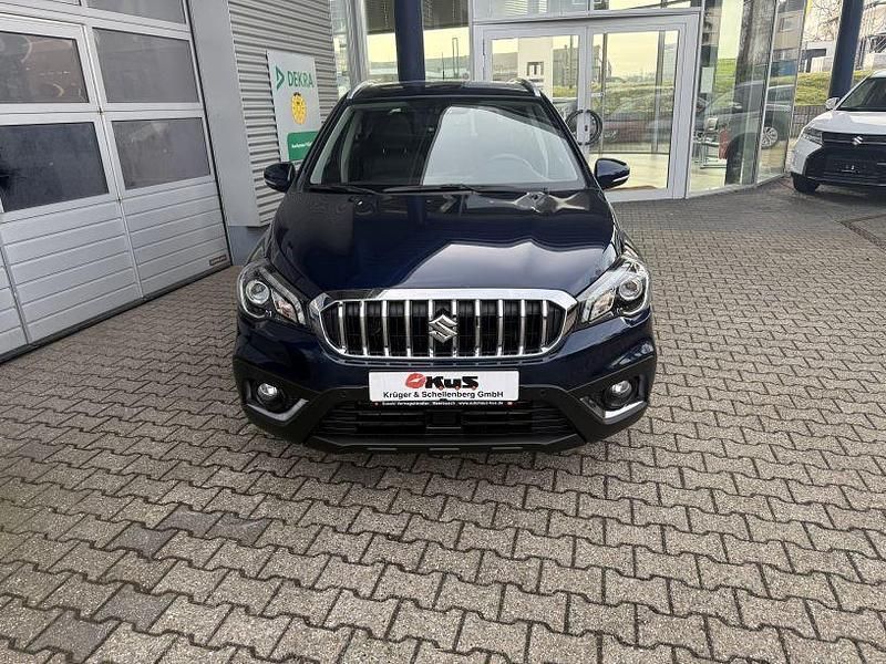Gebraucht Suzuki SX4 S-Cross Comfort 129 PS (94 kW) 2021 Blau SUV