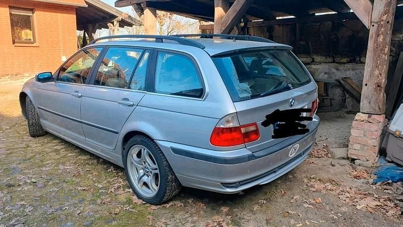 Gebraucht BMW 330 184 PS (135 kW) 2002 Silber Kombi